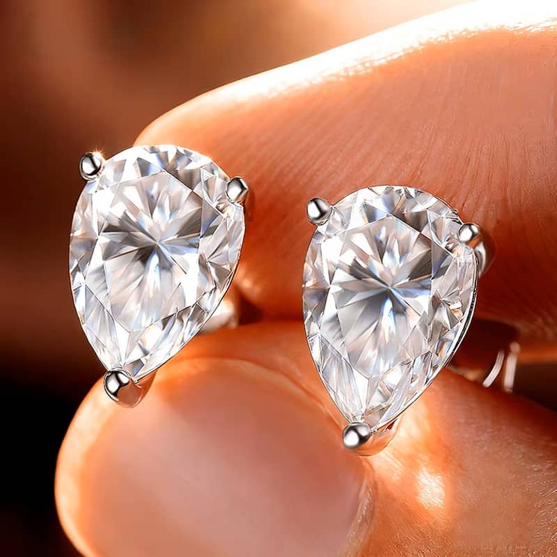 Teardrop Radiance | Pear-Cut VVS1 Moissanite Studs in S925 Silver - Thumbnail 3
