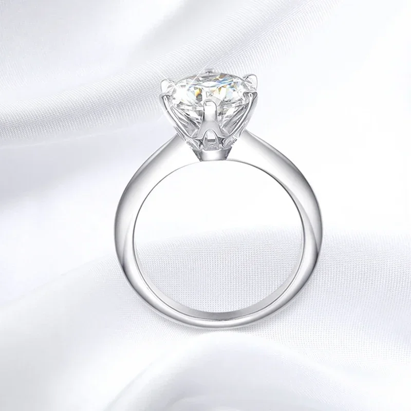 The Eternal Promise Solitaire – 0.5 to 10 Carat Brilliant Round Moissanite in Platinum-Plated Sterling Silver - Thumbnail 2