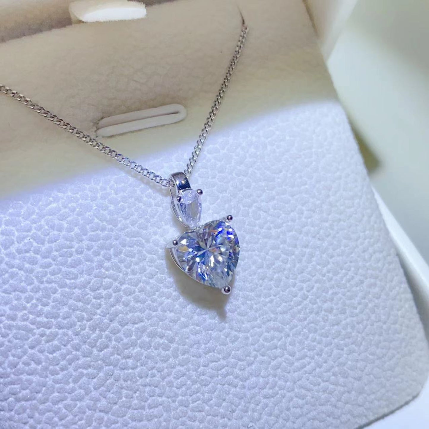 Hearts Aglow 2 Carat Moissanite Sterling Silver Pendant Necklace