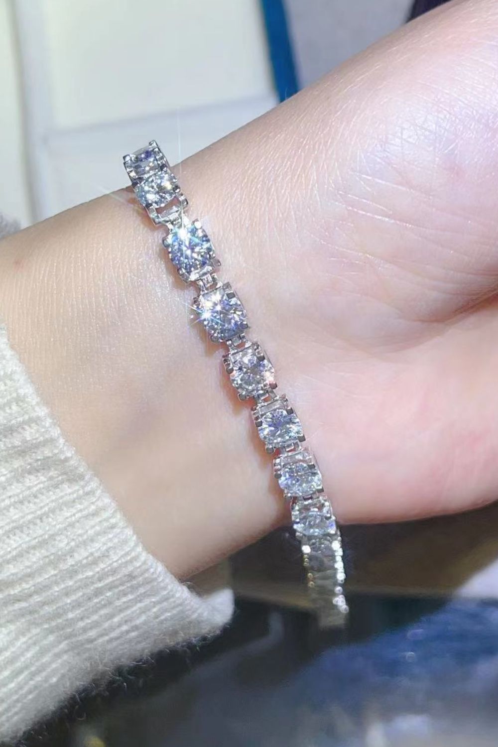 Radiant Luxe 10 Carat Moissanite Platinum-Plated Bracelet