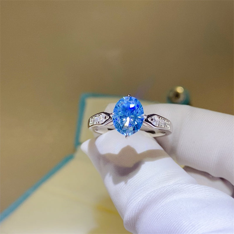 Brilliant Spark 2 Carat Moissanite Silver Ring