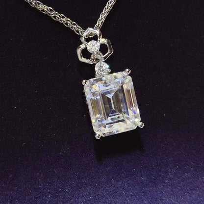 Celestial Glow 5 Carat Moissanite Silver Necklace