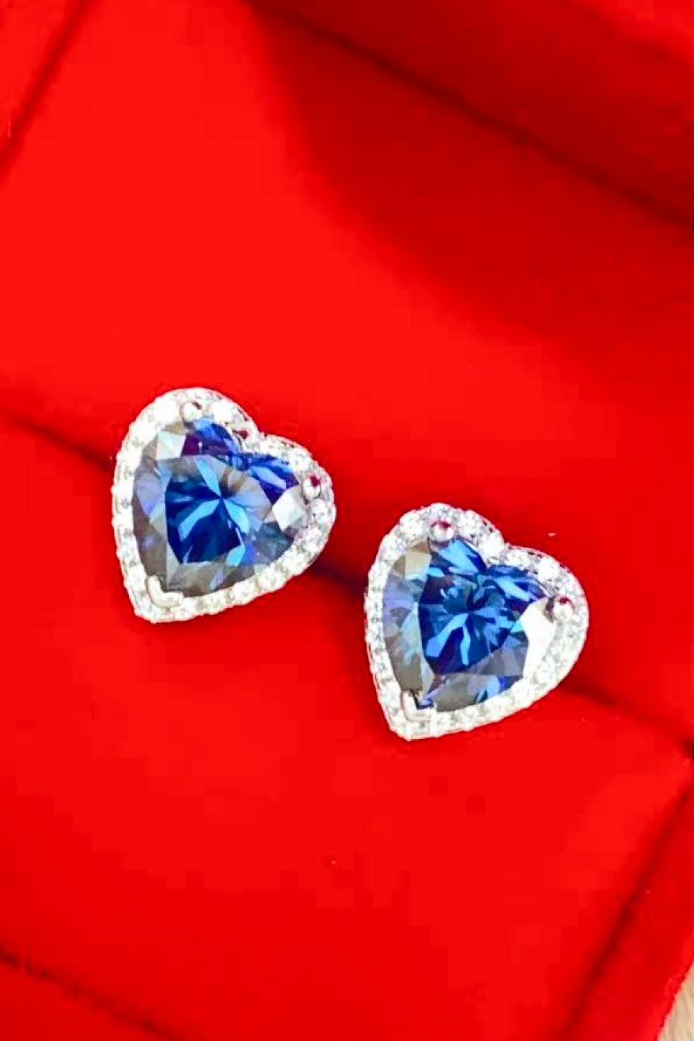 Eternal Heart 4 Carat Moissanite Stud Earrings