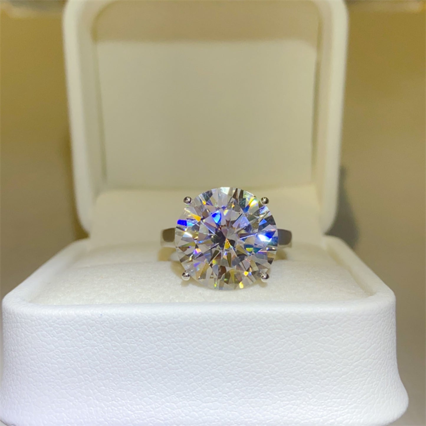 Regal Glow 10 Carat Moissanite Silver Ring