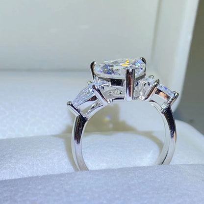 Eternal Brilliance 3 Carat Moissanite Silver Ring