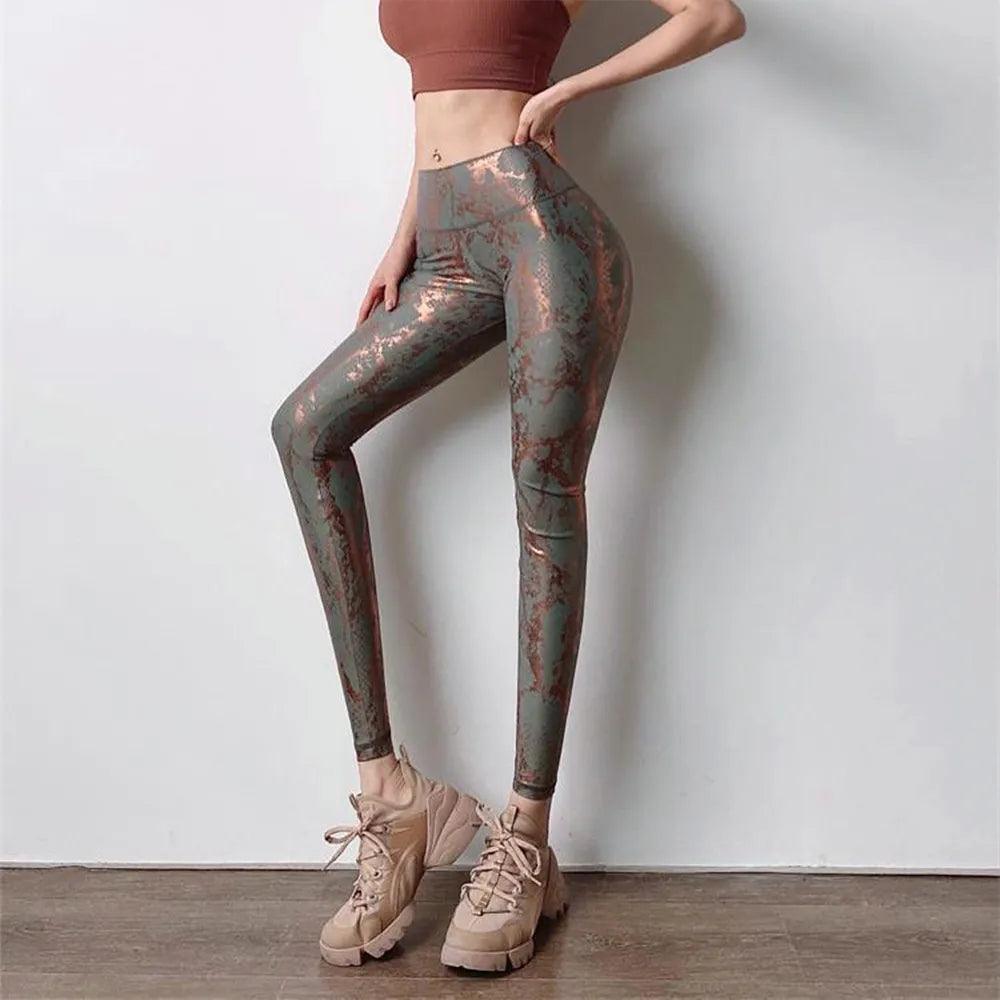 Snake Printed Yoga Pants Gilded Stretch Buttocks Sexy Leggings - enviablebeauty.com